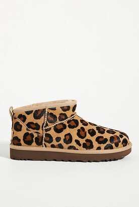 Classic Ultra Mini Spotted Boots