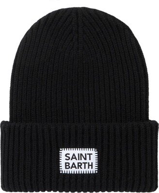 Woman Black Knit Beanie