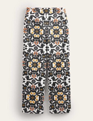 Printed Crop Pants