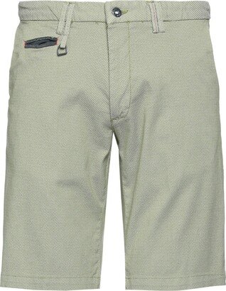 YES ZEE by ESSENZA Shorts & Bermuda Shorts Military Green-AA