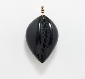 Cowry Large Onyx & 18kt Gold Charm