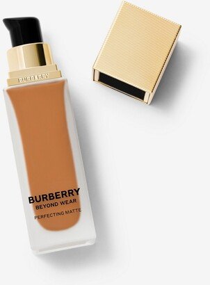 Beyond Wear Perfecting Matte Foundation - 120 Deep Warm
