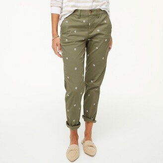 Women's Petite Daisy-Print High-Rise Girlfriend Chino Pant