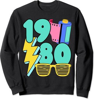 VINTAGE VIBES BORN IN 1980 Born In 1980 Retro 80s Baby I Love The 80s Vibes Vintage Sweatshirt