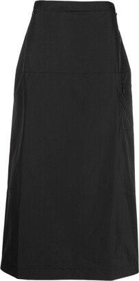 Jumpier rear-slit long skirt