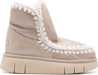 Eskimo 18 sheepskin ankle boots