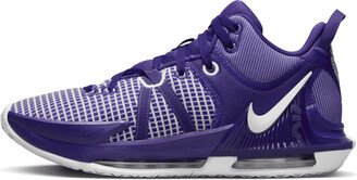 Men's LeBron Witness 7 (Team) Basketball Shoes in Purple
