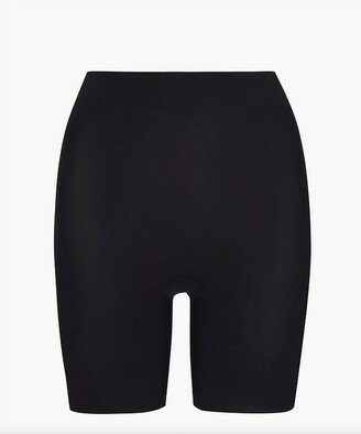 Classic Control Short In Black