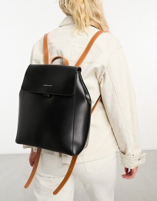 Claudia Canova flap-over backpack in black