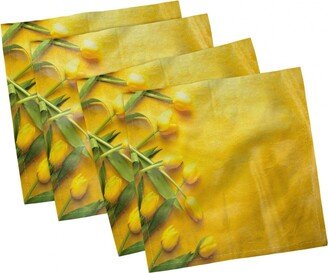 Tulips Set of 4 Napkins, 18