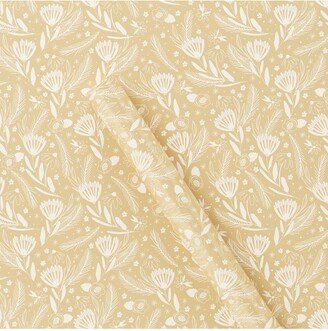 25 sq ft Floral Christmas Gift Wrap Gold - Wondershop™