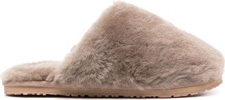 Closed-Toe Fur Slippers