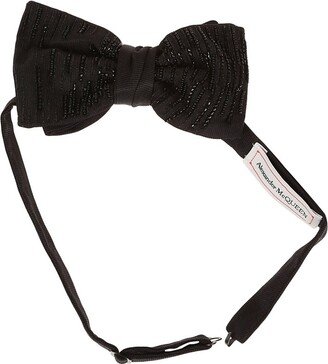 Hook-Fastened Bow Tie