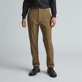 The Straight Fit Performance Chino | Uniform-AB