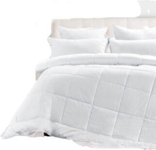 Year Round Down Alternative Comforter