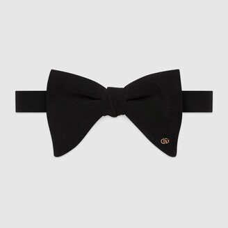 Silk crêpe bow tie