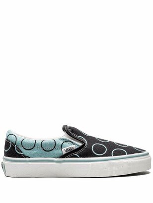 Classic Slip-On LX Dot Rings sneakers