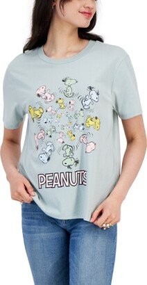 Love Tribe Juniors' Peanuts Graphic Snoopy T-Shirt