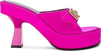 Medusa Mules in Fuchsia