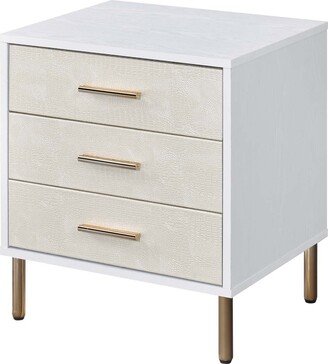 3 Drawers Nightstand with Metal Legs