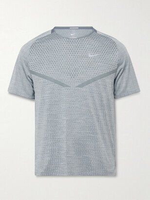 Nike Running Slim-Fit Dri-FIT ADV T-Shirt