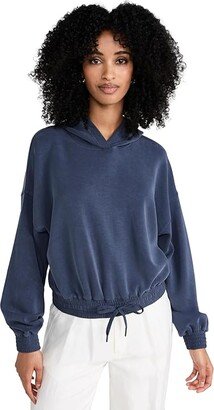 Summer Sand Wash Crop Hoodie (Navy Blue) Women's Clothing