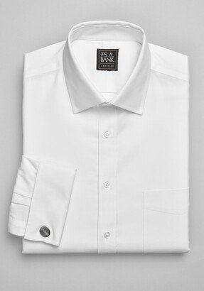 Big & Tall Men's Traveler Collection Tailored Fit Spread Collar Dress Shirt