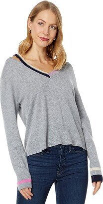 Wool Cashmere V-Neck Sweater w/ Cutout (Dark Heather) Women's Clothing