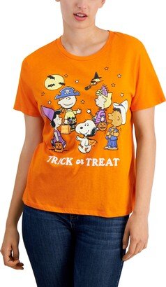 Love Tribe Juniors' Peanuts Halloween Trick Or Treat Graphic T-Shirt