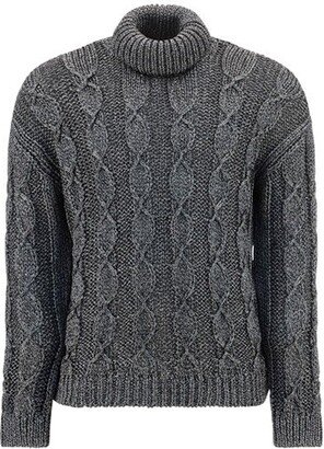 Cable Knit Long-Sleeved Jumper