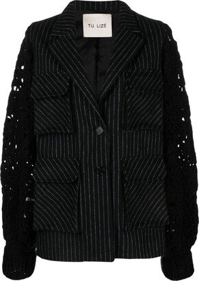 TU LIZE' Contrast-Sleeve Pinstripe Puffer Jacket