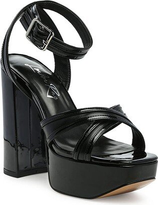 Nyle Sandal