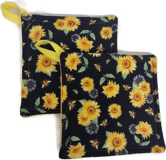 Potholder Set in A Black Sunflower Fabric Print By Sewuseful Studios