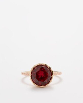 Basket Ruby & 14kt Gold Ring