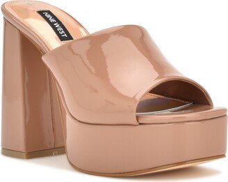 Jilie Platform Sandal