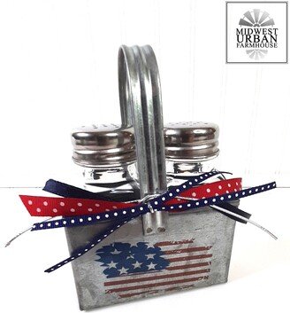 Distressed USA Flag|4Th Of July|Patriotic Salt & Pepper|American Flag|Fixer Upper|Gifts For Her|Farmhouse Decor|Farmhouse Kitchen|Usa