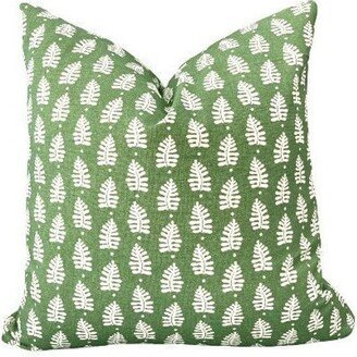 Thibaut Pillow Cover // Ferndale Green White Fern Print Linen 18 20 22 24 26 Euro