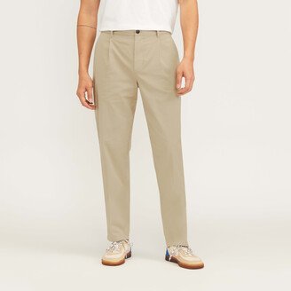 The Organic Cotton Pleated Chino