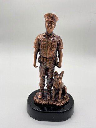 Deal1Sales Policeman with Dog on engravable base