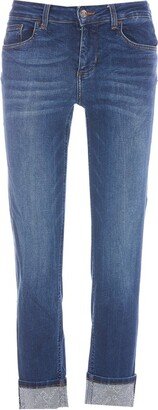 Mid-Waisted Cropped Jeans