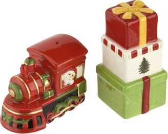 Christmas Tree Train Salt and Pepper Set - Train: 2.25 x 2.25 x 3 in/ Gift stack: 3.5 x 1.65 x 1.65 in