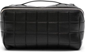 Cube Trousse quilted leather wash bag