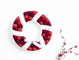 Customizeable Shades Of Red Felt Ball Christmas Wreath - Custom Pom Mantel Decor Xmas Hanging/Shelf Sitter