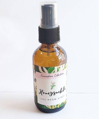 Honeysuckle Room Spray - Linen Floral Scented