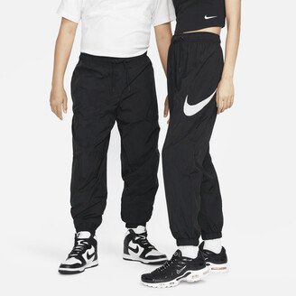 Women's Sportswear Essential Mid-Rise Pants in Black