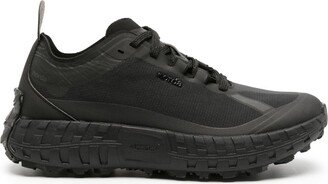 norda Stealth Black low-top sneakers