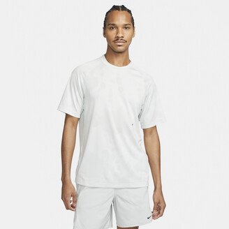 Men's Dri-FIT ADV A.P.S. Engineered Short-Sleeve Fitness Top in White