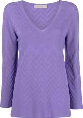 V-neck pullover jumper