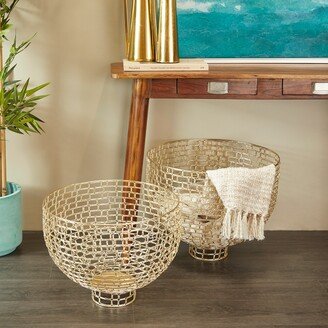 Studio 350 Gold Metal Decorative Bowl with Chain Link Patterns