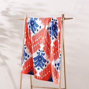 Shaspura Beach Towel